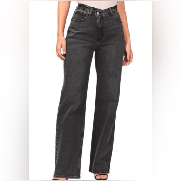 Abercrombie The 90s Slim Straight Curve Love Black Jeans Crossover Sz 2 Short - Picture 2 of 8